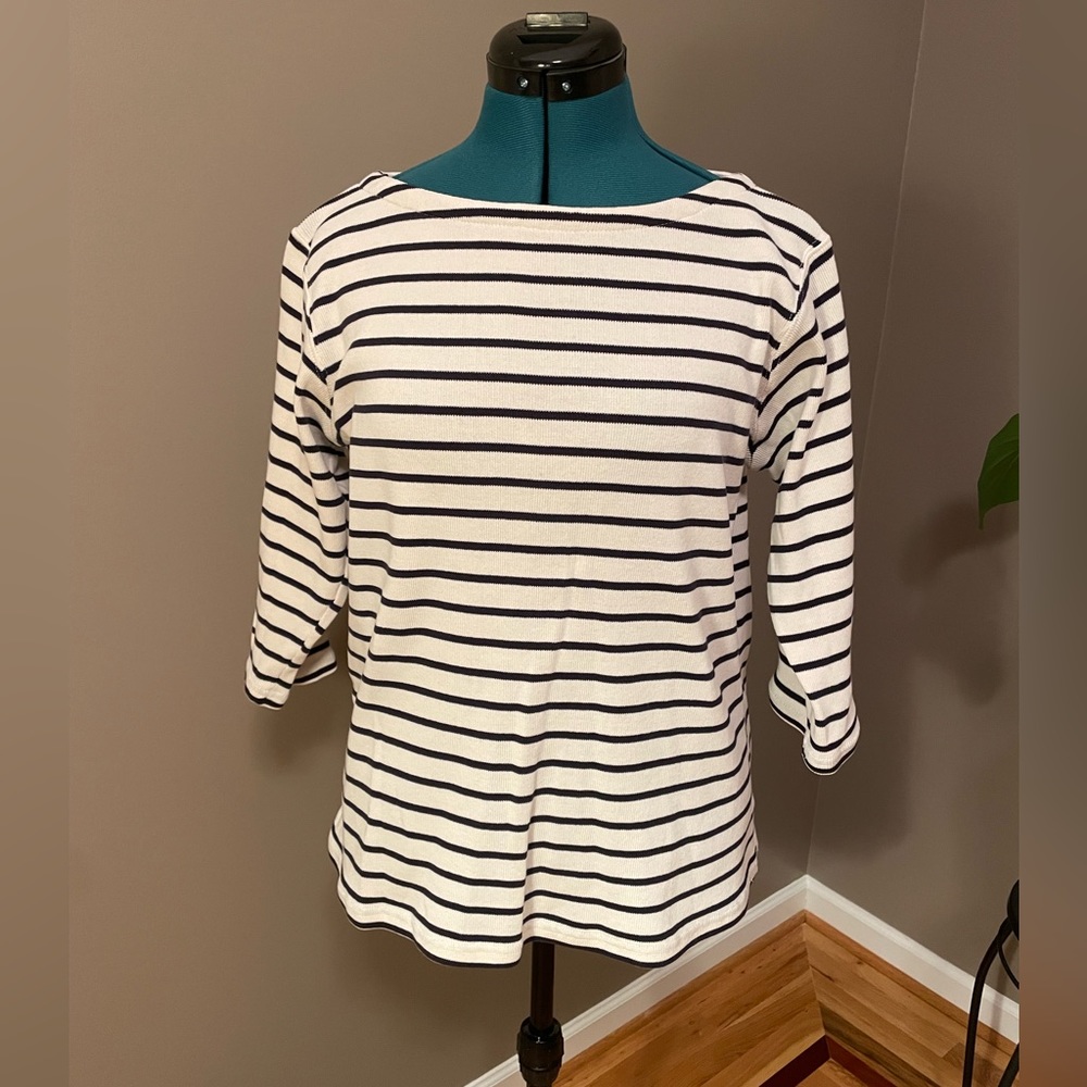 LL Bean 3/4 sleeve sweater size L